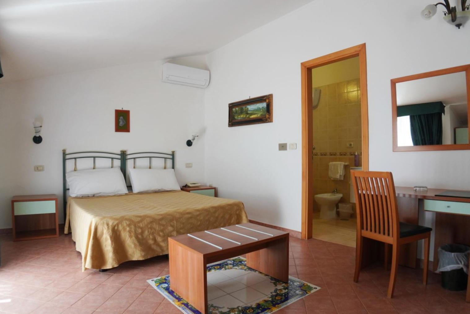 New Hotel Sonia Santa Maria di Castellabate Buitenkant foto