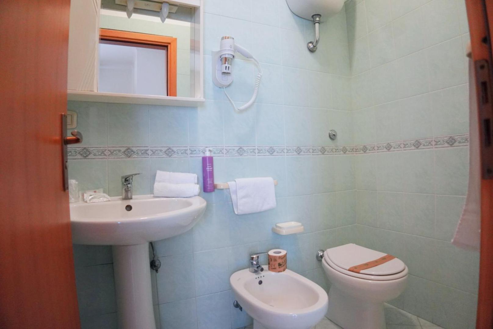 New Hotel Sonia Santa Maria di Castellabate Buitenkant foto